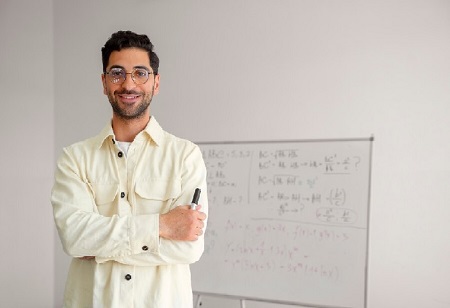 In 2024, Japan announces scholarships for experienced Pakistani teachers